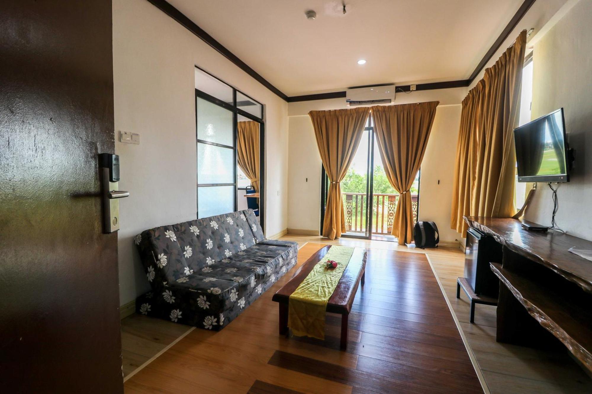 Am Transit Inn, Kuala Terengganu Dış mekan fotoğraf