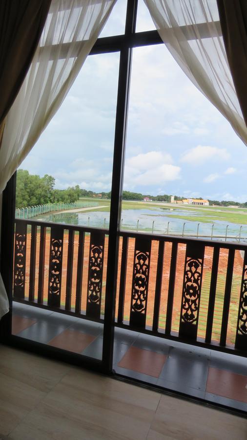 Am Transit Inn, Kuala Terengganu Dış mekan fotoğraf