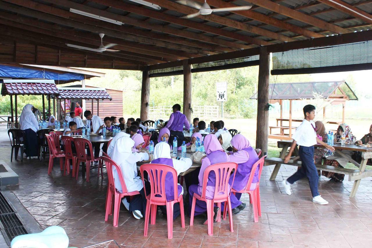 Am Transit Inn, Kuala Terengganu Dış mekan fotoğraf